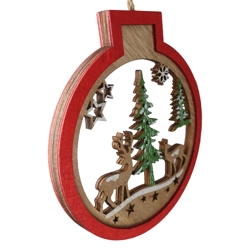 Festive Christmas Scene Wooden Hanger Set Close Up